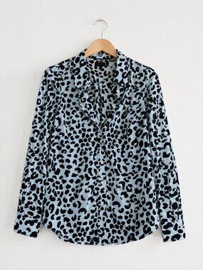 Talbots Blouse Top Sz Xs Black and White Leopard  Button-Down Shirt